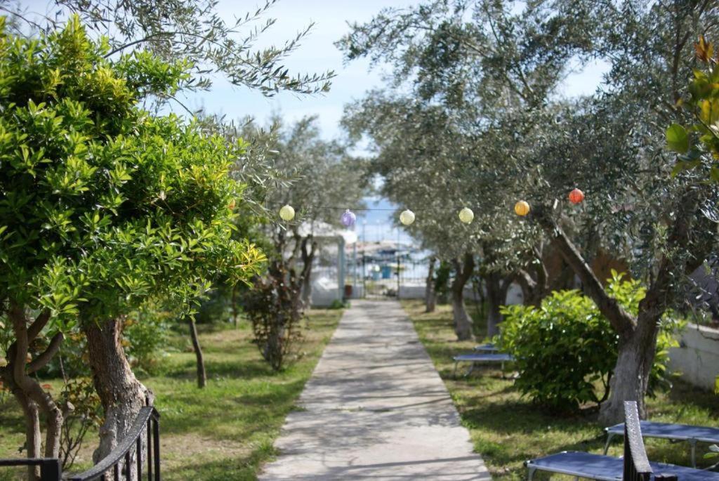 Seaside Resort Kritharia  Exterior photo